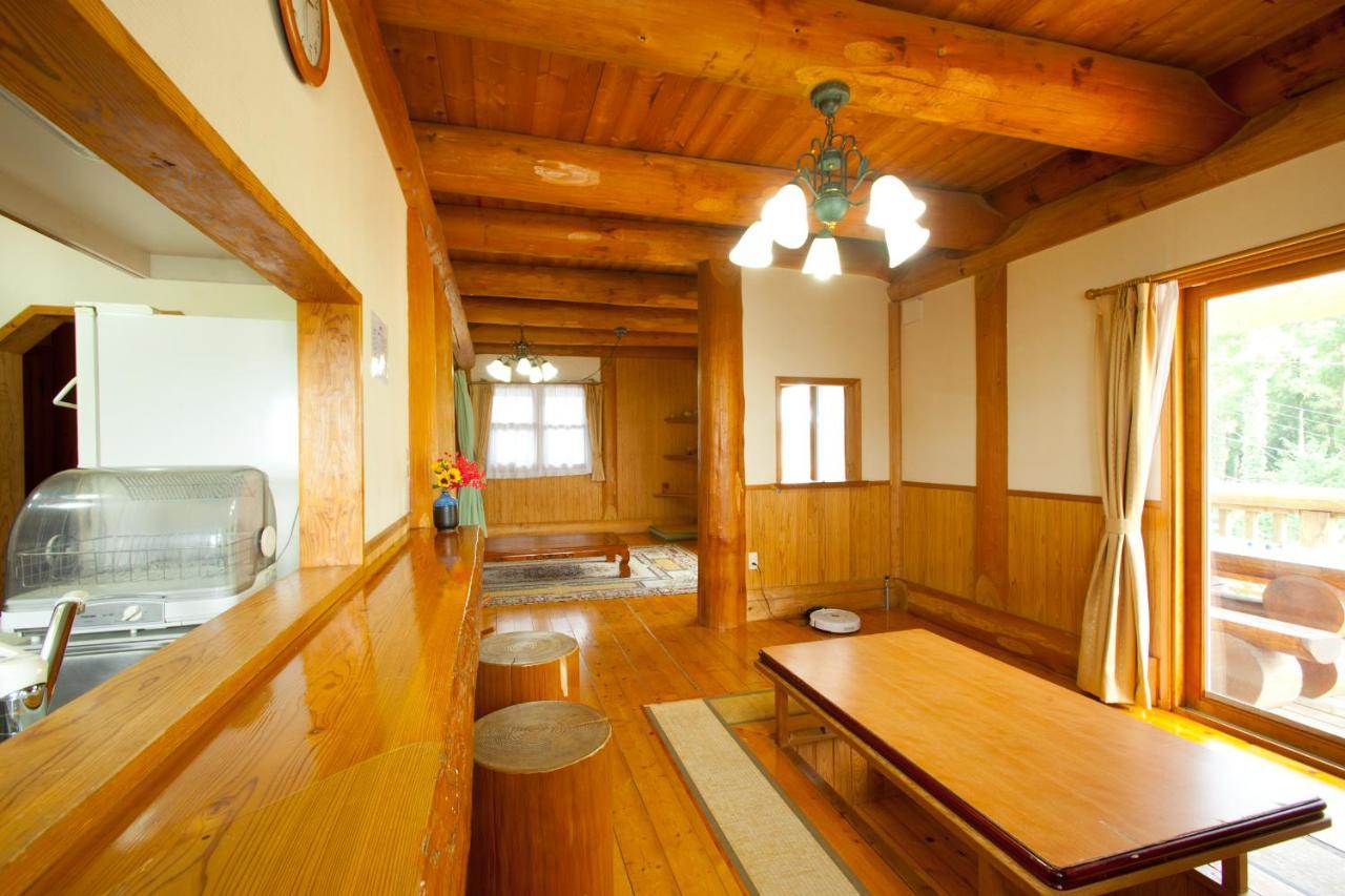 מינאמיוגוני Kurokawa Mori No Cottage מראה חיצוני תמונה