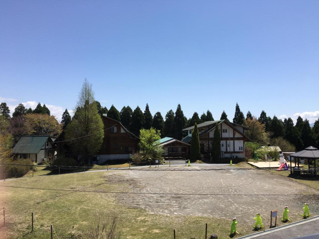 מינאמיוגוני Kurokawa Mori No Cottage מראה חיצוני תמונה